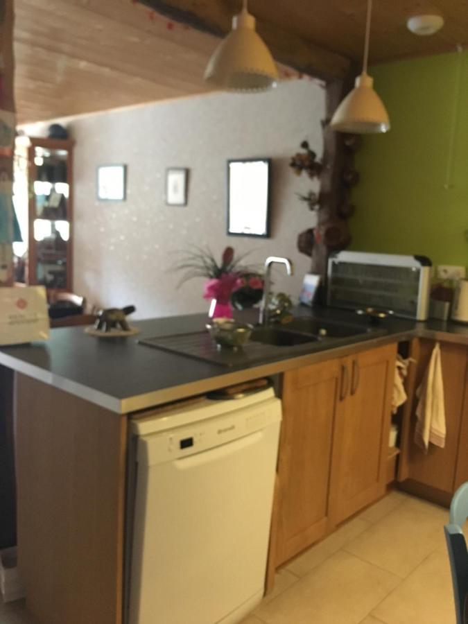 Plein Pied Village Montrond  Zewnętrze zdjęcie